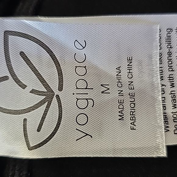 Yoga pace new with tags activwear pants. Size medium. With‎ cuff  ankle 2 pocket - Picture 5 of 11